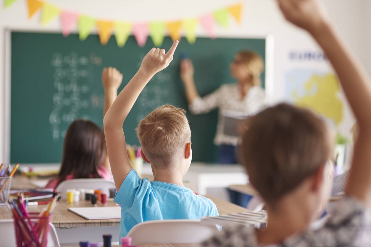 Hoogleraar onderwijspsychologie “Onderwijs gaat inhoudelijk failliet en speelt met toekomst van onze kinderen”