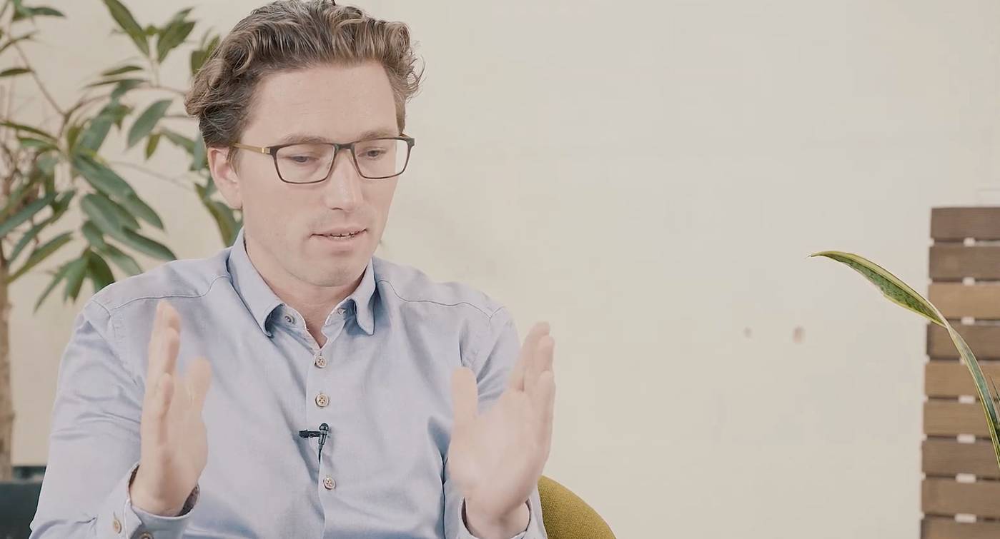 Combell-founder Jonas Dhaenens over zijn professionele én persoonlijke groei: “Als je een lichamelijke reboot nodig hebt, weet je dat je over je fysieke grenzen bent gegaan”