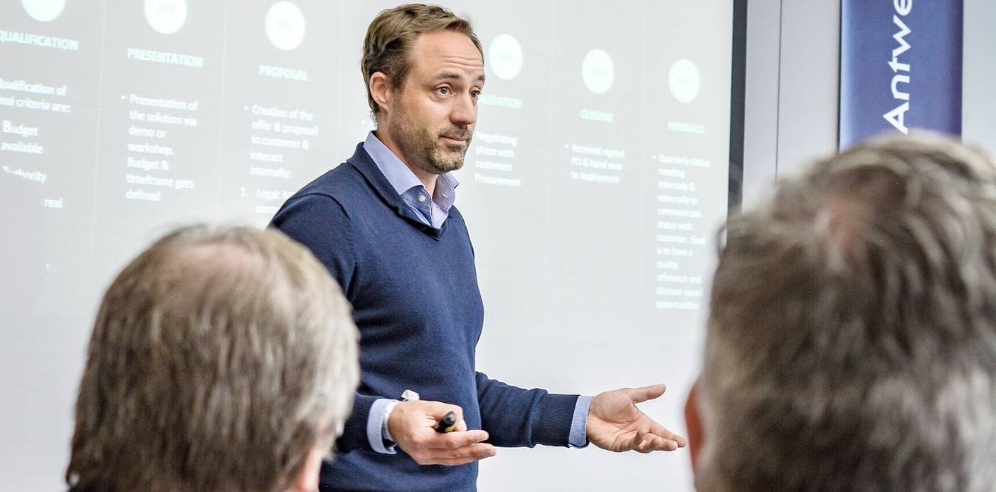 De ultieme sales machine bouwen doe je aan de hand van deze 4 stappen: