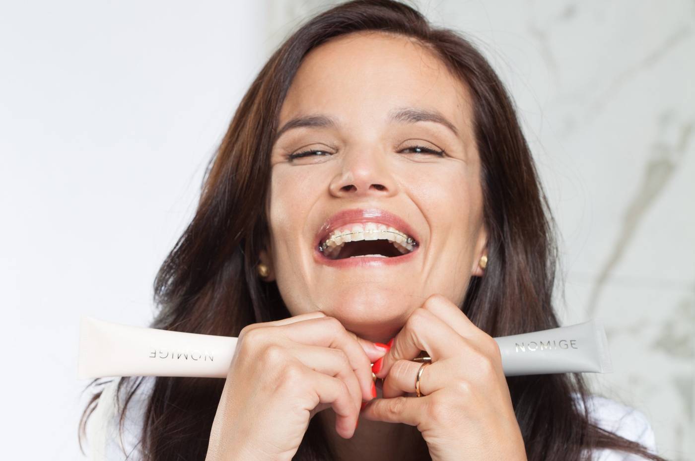 Deze Gentse start-up onderneemster biedt huidverzorging op basis van je DNA: “Plots moest ik evolueren van wetenschapper naar ondernemer”