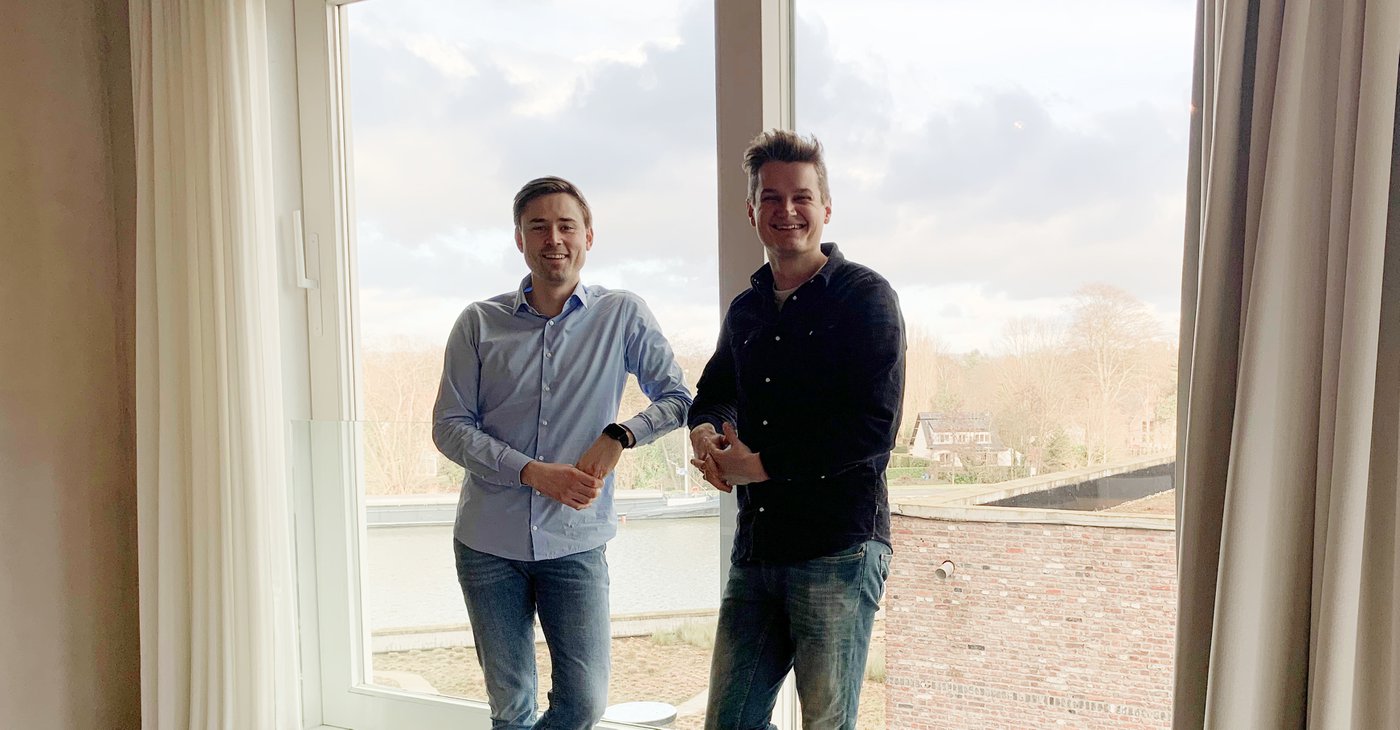 Dit ondernemersduo leerde van jongsaf programmeren: “Veel bedrijfsleiders hebben moeite met digitalisering omdat ze hun systemen niet goed begrijpen”