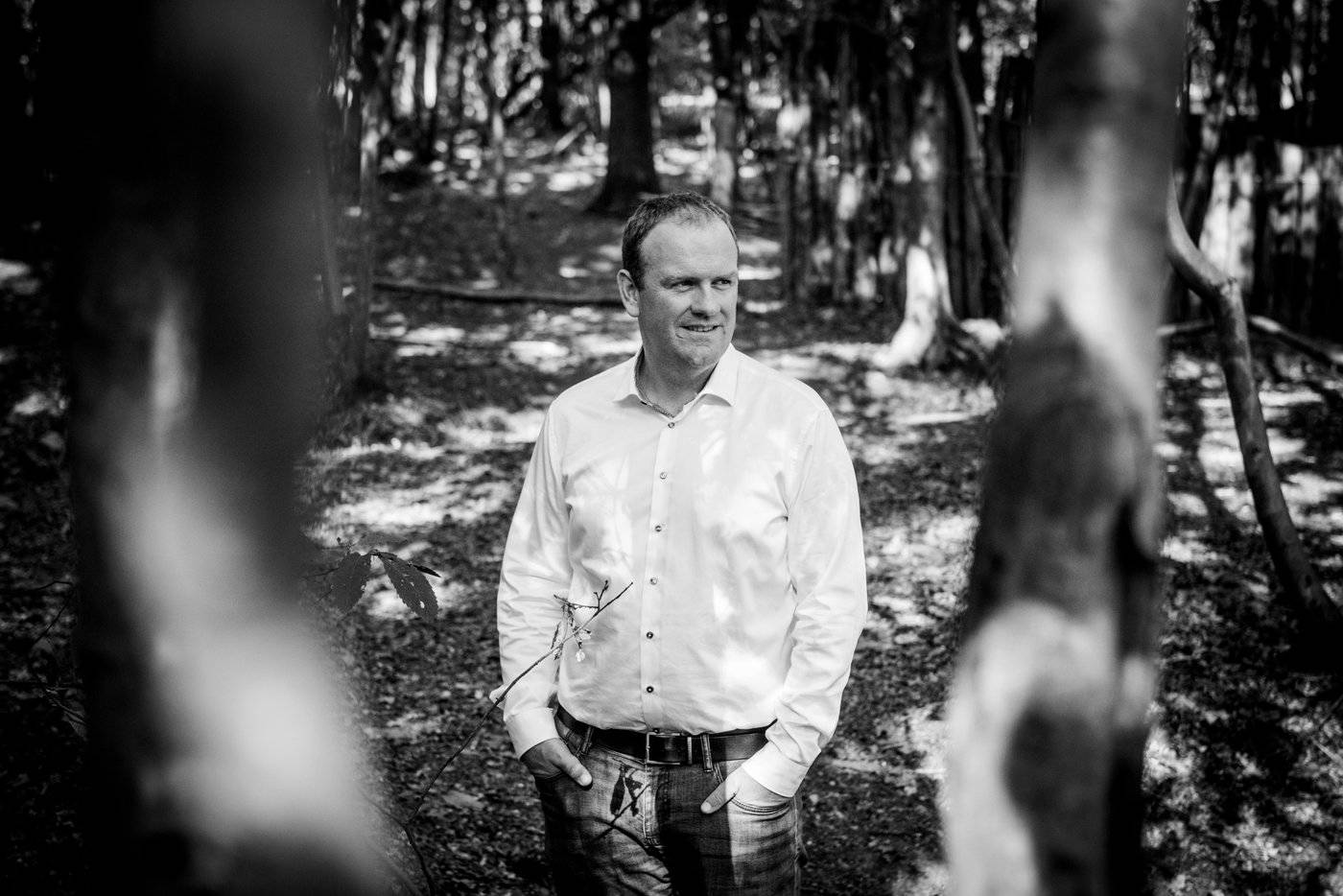 Het thrillerdebuut van Steven Van Belleghem: “Het is spannende fictie maar géén science fiction. In Silicon Valley is de jacht op het eeuwige leven de heilige graal”