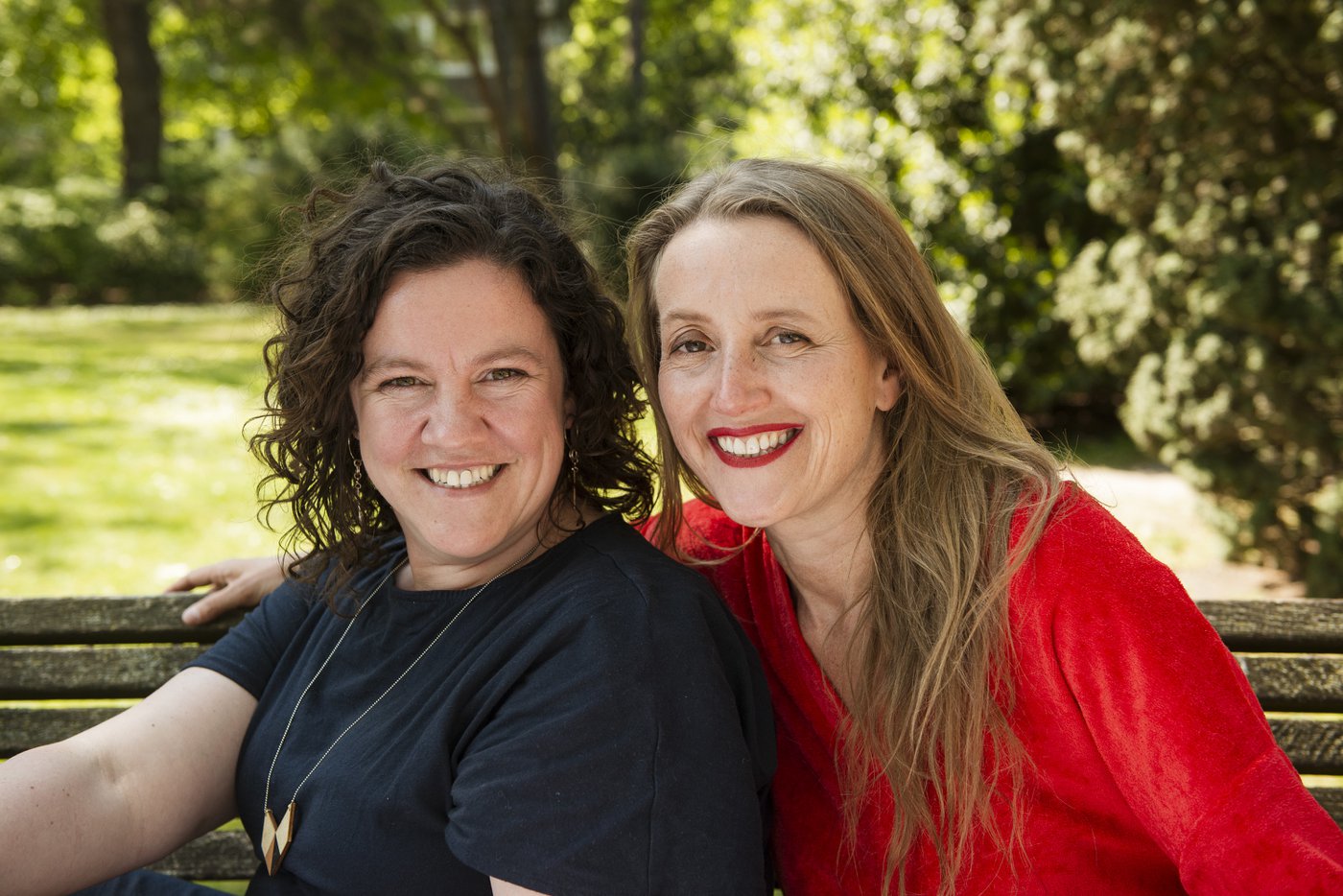 Deze twee Gentenaars veroveren met hun herbruikbare Billie Cup nu ook de Nederlandse markt: “Als startende ondernemer beland je in een wervelstorm”