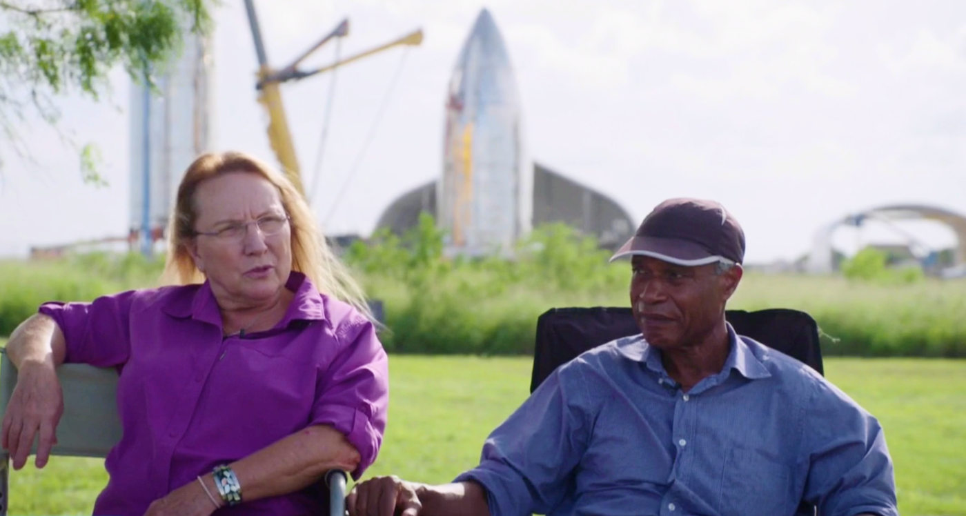 In de marge: het zal je maar overkomen: Elon Musk die een raket bouwt in je achtertuin