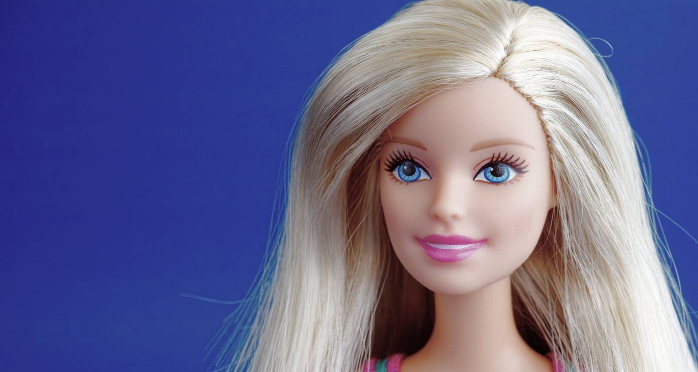 In de marge: Mattel stuurt 60-jarige Barbie de ruimte in