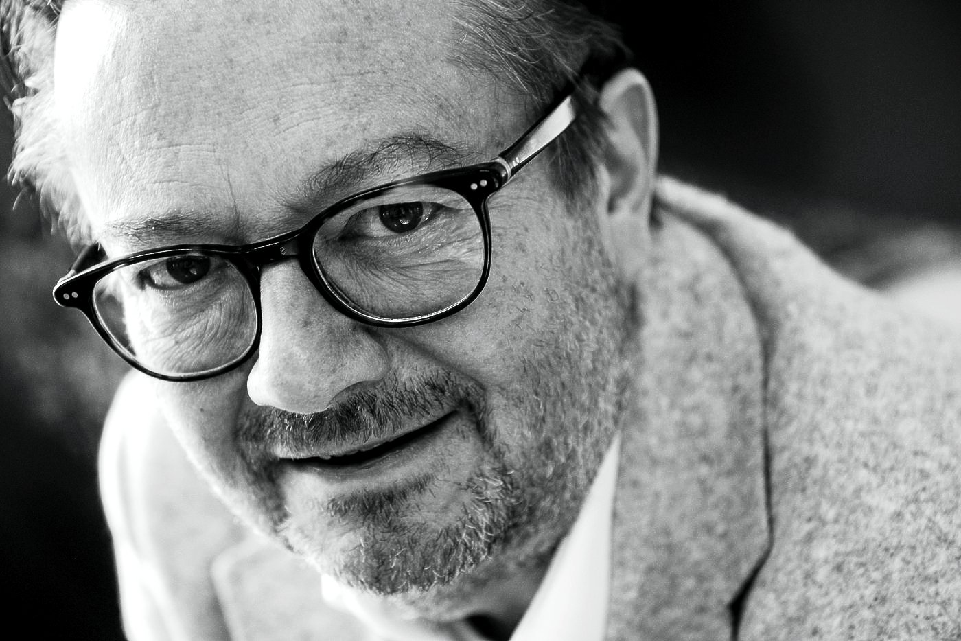 Marc Coucke stapt in Nederlandse producent van elektrische bussen