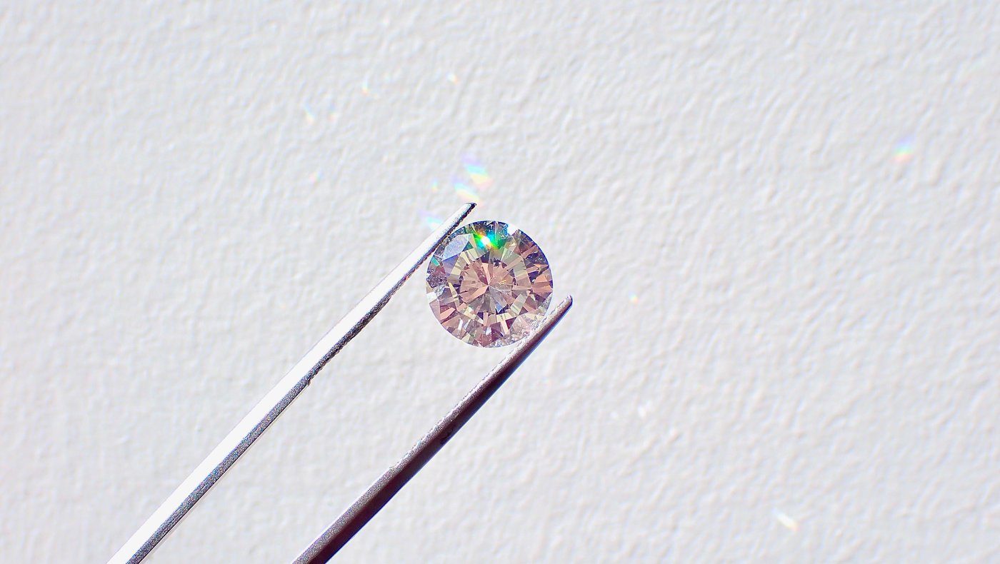 Met hun krachtenbundeling willen deze zeven concurrenten de Antwerpse diamantsector future proof maken