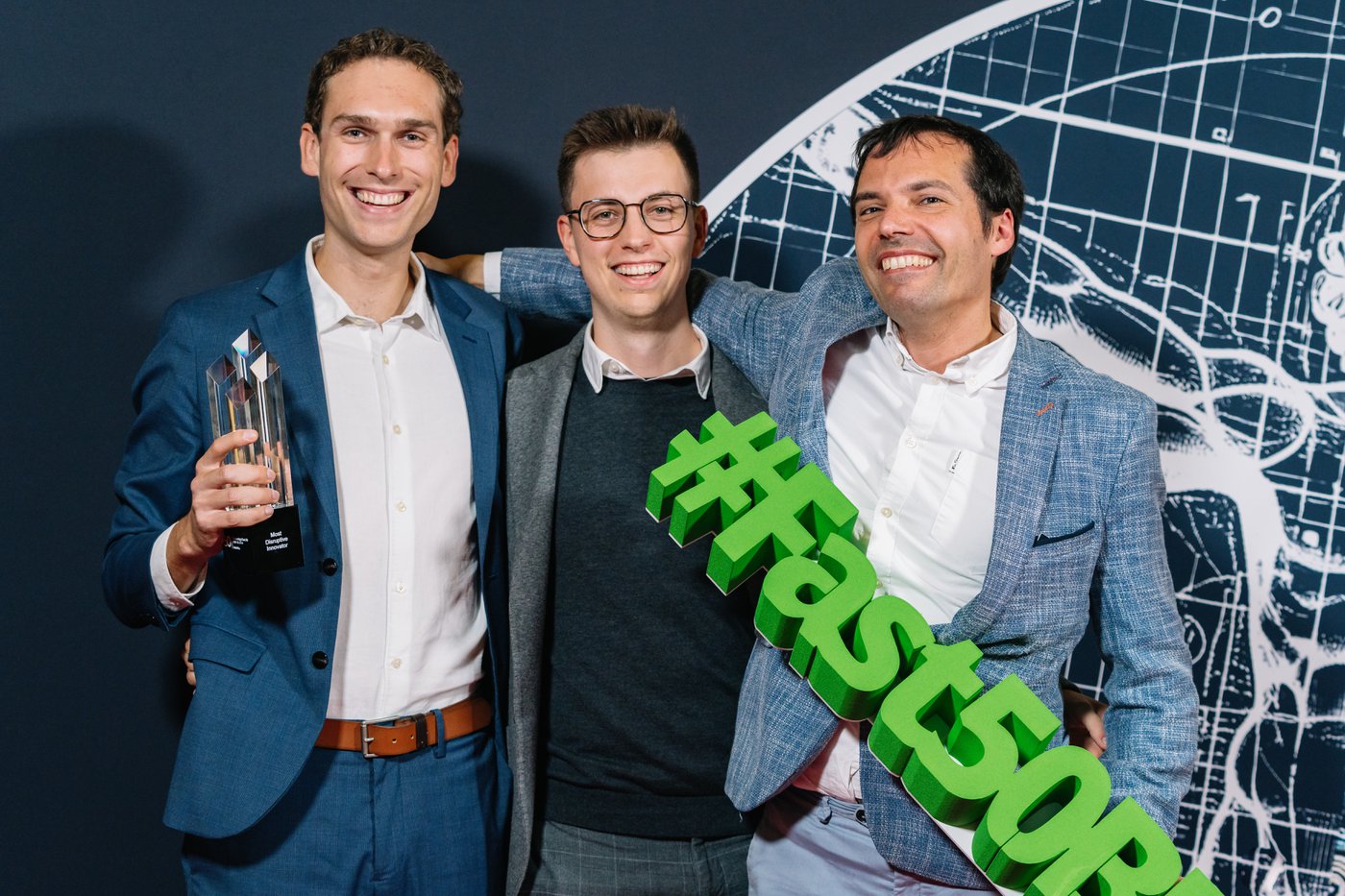 ReVision Implant wil blinden opnieuw de wereld laten zien: “Hersenimplantaat geeft hen zelfstandigheid deels terug