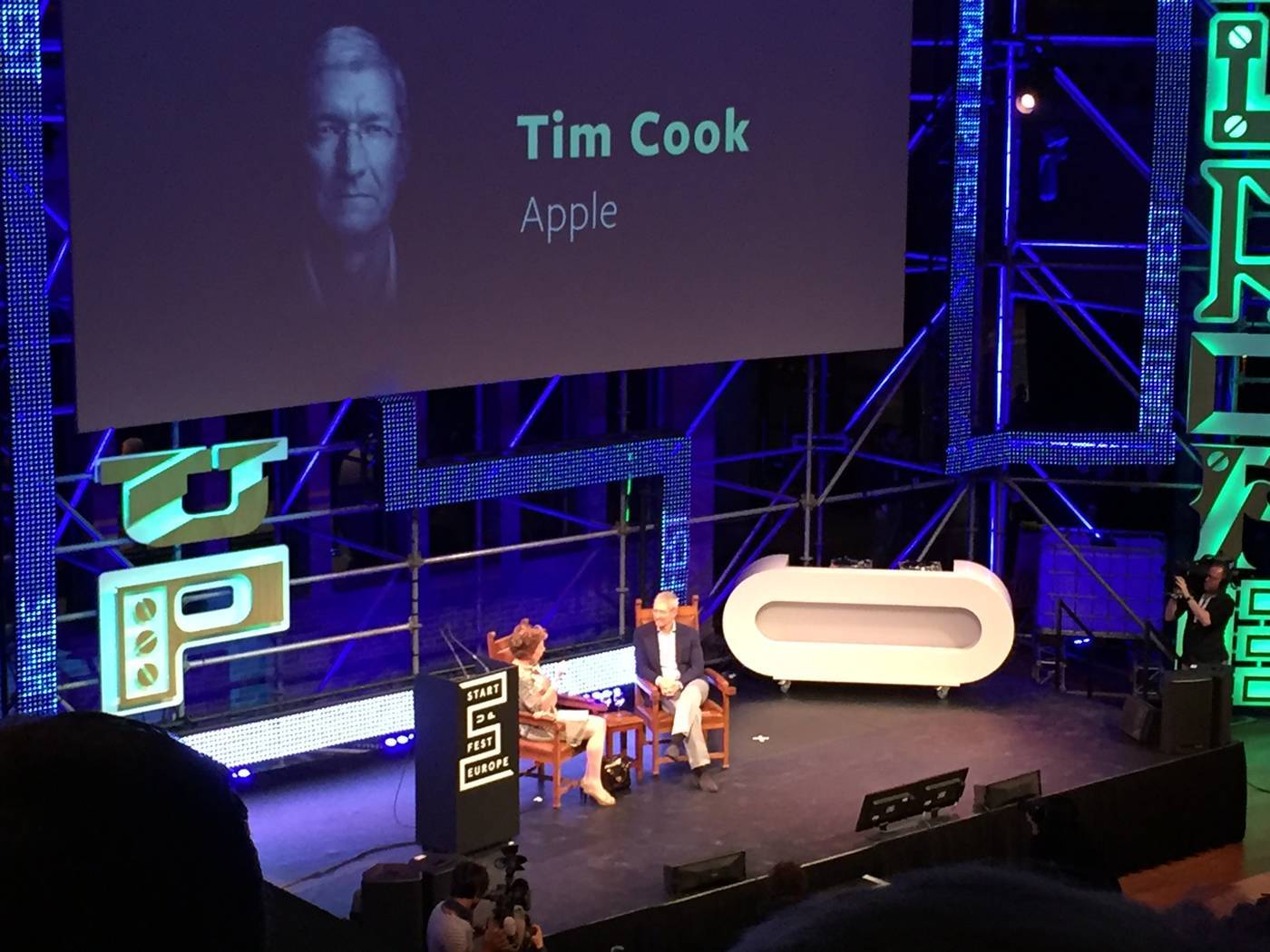 Tim Cook: "Programmeren is een taal en zou verplichte kost moeten zijn op elke school”