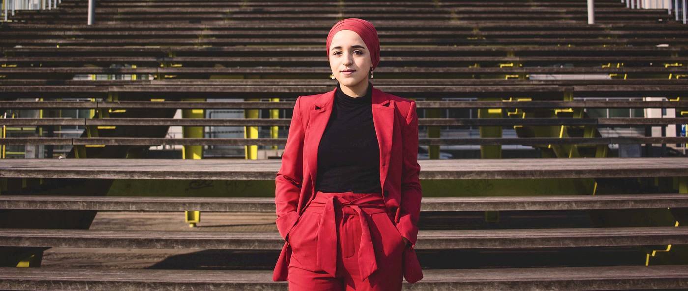 Vijf op een rij: een blik in het leven van Yasmien Naciri