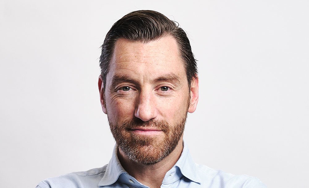 Webhero Jo Deferm geeft zich bloot: “Die grote goednieuwsshow van bedrijven op sociale media, ik weet niet of dat zo geloofwaardig is”